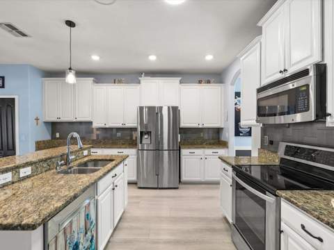 11695 Crestridge Loop, New Port Richey FL - photo 10 of 70