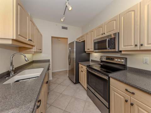 940 Cooper Street #202, Venice FL - photo 16 of 57
