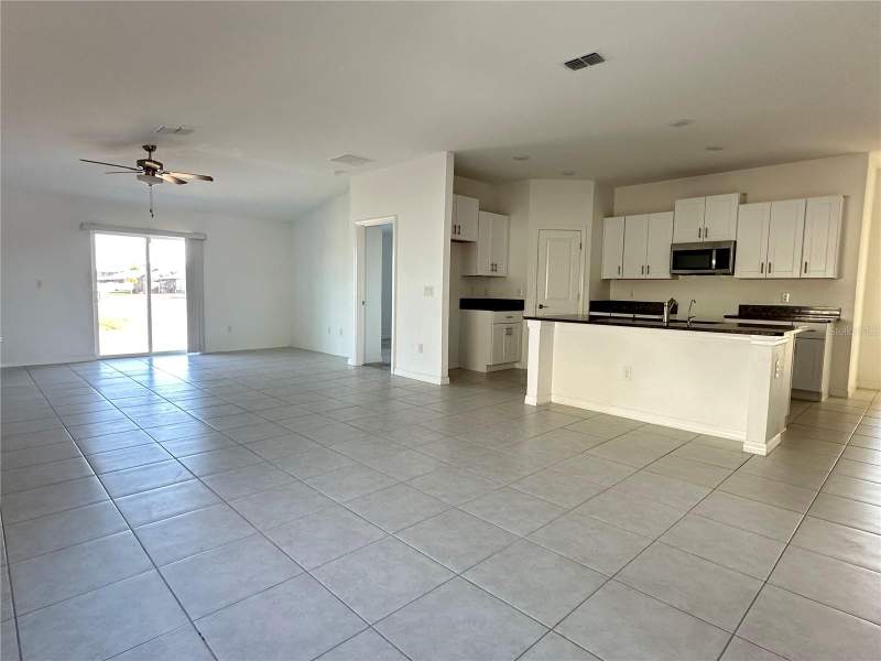 4 bedroom Single Family Residence at 5380 BLUE HORIZON WAY, BERRY BAY SUB, WIMAUMA — photo 5