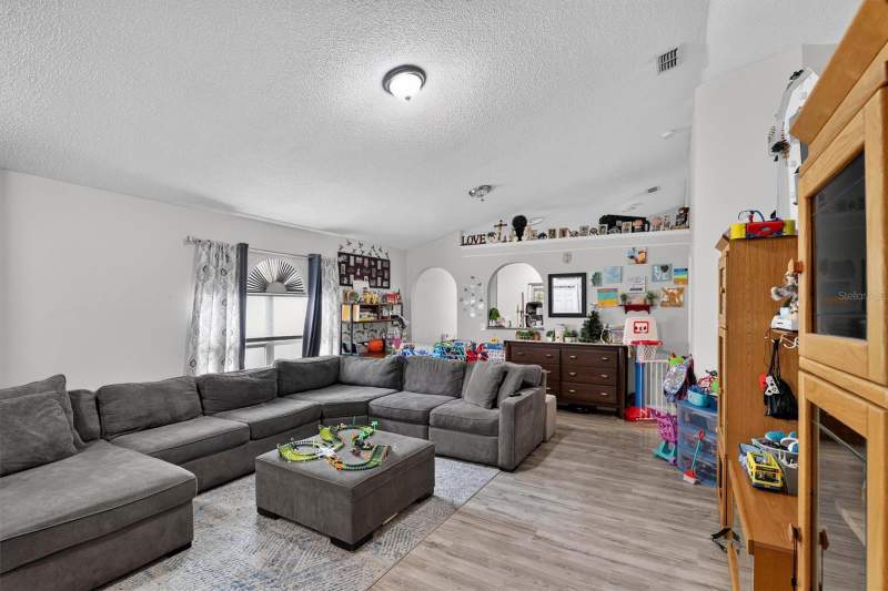 3 bedroom Single Family Residence at 13071 Odyssey Lake Way, Lake Pickett Manor, Orlando — photo 4