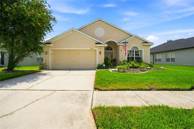 27026 ARROWBROOK WAY home for sale in Saddlebrook Village West