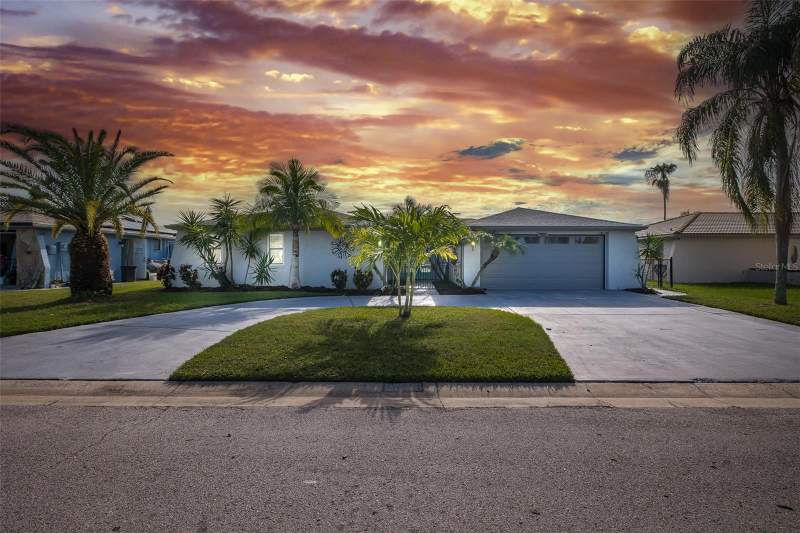 9816 SAN MATEO WAY home for sale in West Port