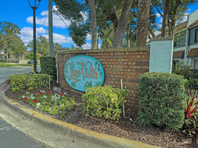 3 bedroom Townhouse at 156 LAGO VISTA BOULEVARD, LAGO VISTA SUB, CASSELBERRY — photo 2