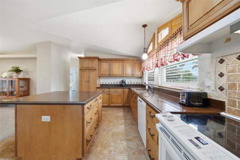 8401 Weatherford Avenue, Brooksville FL - photo 7 of 33