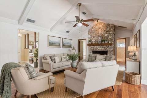 211 Hickory Drive, Longwood FL - photo 13 of 77