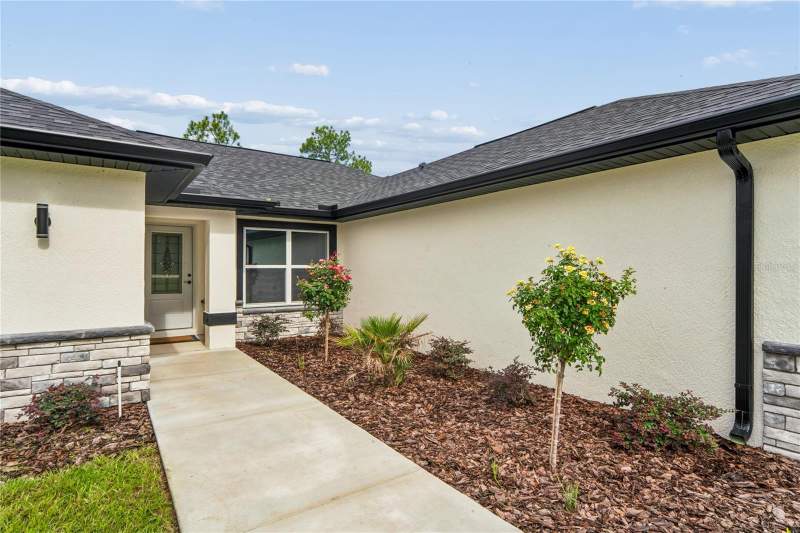 3 bedroom Single Family Residence at 15093 Gonzo Road, Royal Highlands, Weeki Wachee — photo 3