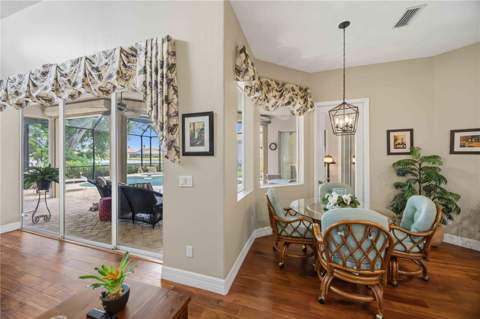 4619 Chase Oaks Drive, Sarasota FL - photo 16 of 75