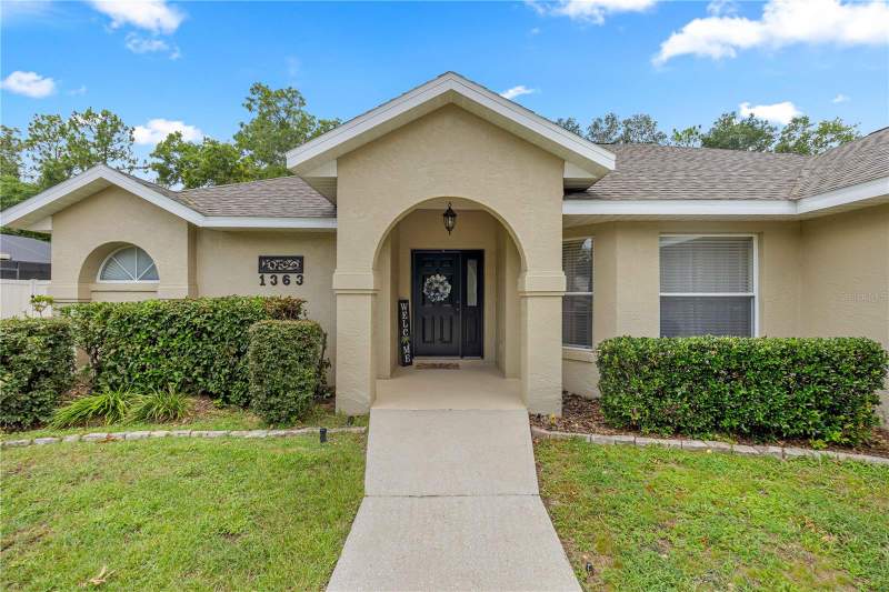 3 bedroom Single Family Residence at 1363 SE 65th Circle, Deer Path Ph 01, Ocala — photo 2