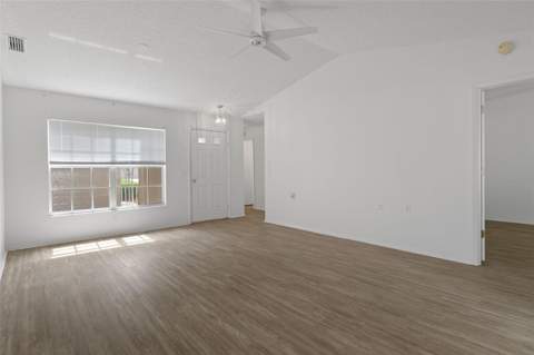 7343 Willow Brook Drive, Spring Hill FL - photo 10 of 39