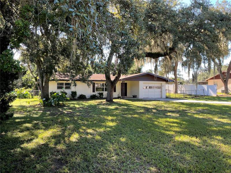 3 bedroom Single Family Residence at 5032 Flamingo Lane, Lakewood, Dade City — photo 2