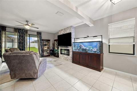 837 Old Windsor Way, Spring Hill FL - photo 11 of 40