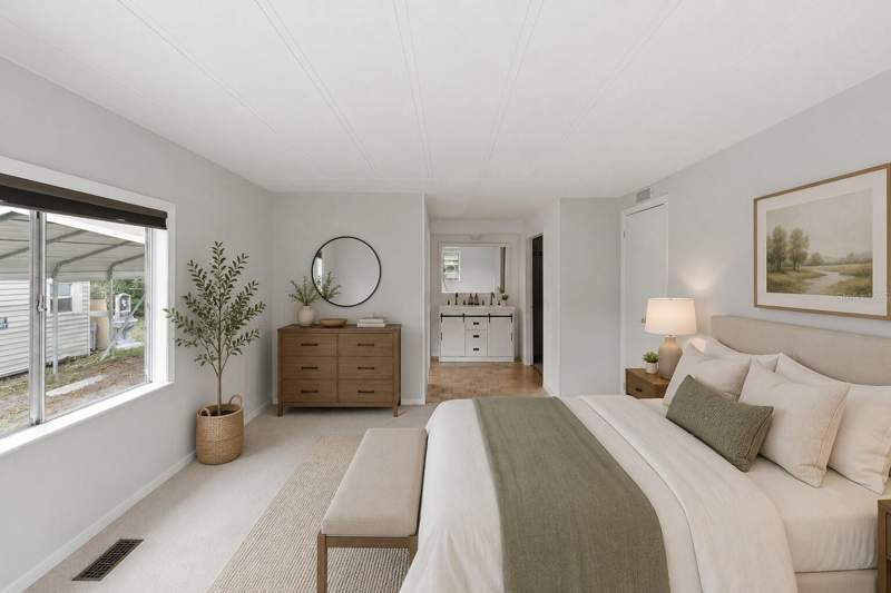 3 bedroom Mobile Home at 4128 Woodland Circle, Woodland Manor Mobile Home, Deland — photo 3