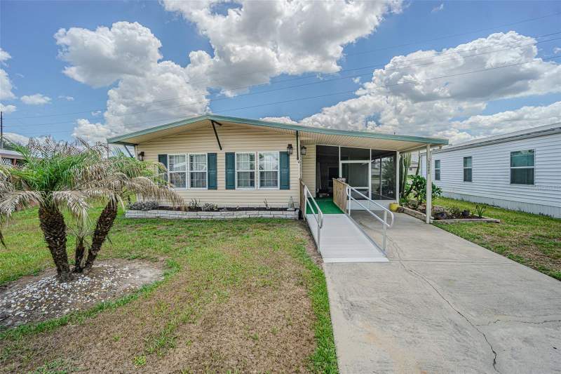34445 COUNTRYSIDE DRIVE home for sale in Timber Lake Estates