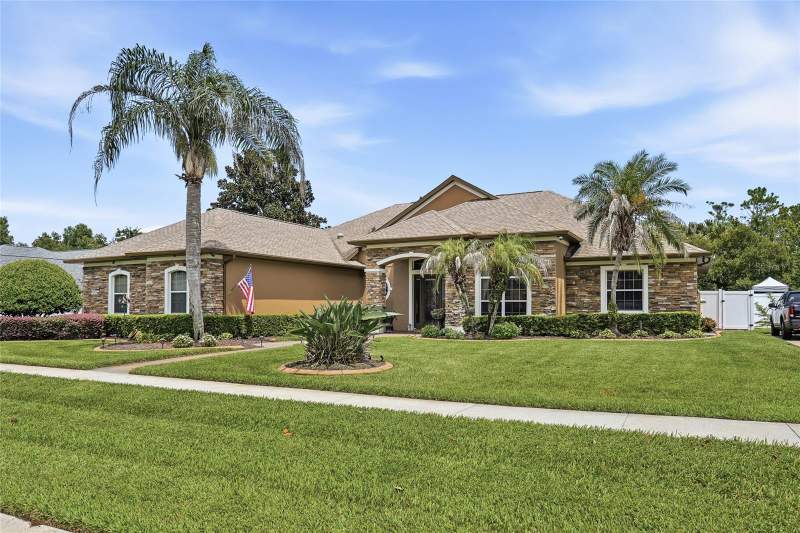 4 bedroom Single Family Residence at 17041 Florence View Drive, Montverde Magnolia Terrace, Montverde — photo 2
