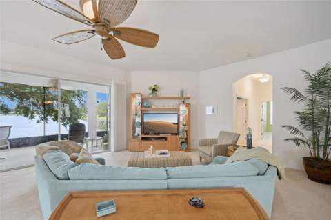 3719 Belle Rose Drive, Leesburg FL - photo 10 of 36