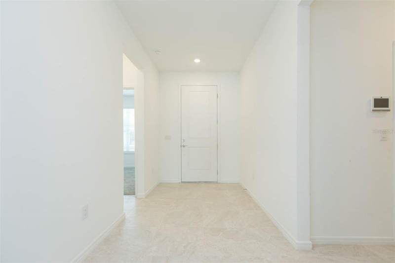 5 bedroom Single Family Residence at 3044 Forest Meadow Avenue, Valri Forest Ph 1 & 2, Valrico — photo 4