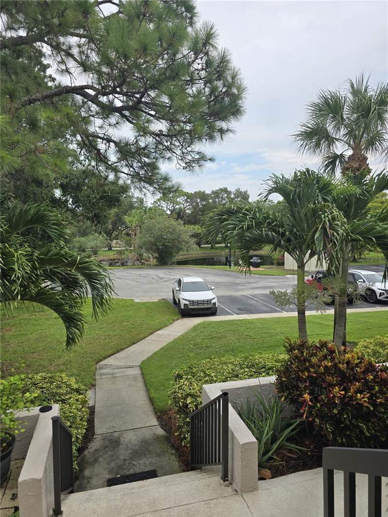 2 bedroom Condominium at 1802 Mariner Dr #32, Tarpon Cove Condo, Tarpon Springs — photo 2