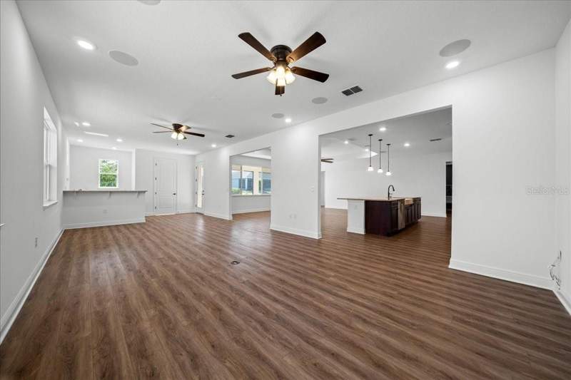 2 bedroom Single Family Residence at 8233 SW 93rd Terrace, On Top Of The World, Ocala — photo 2