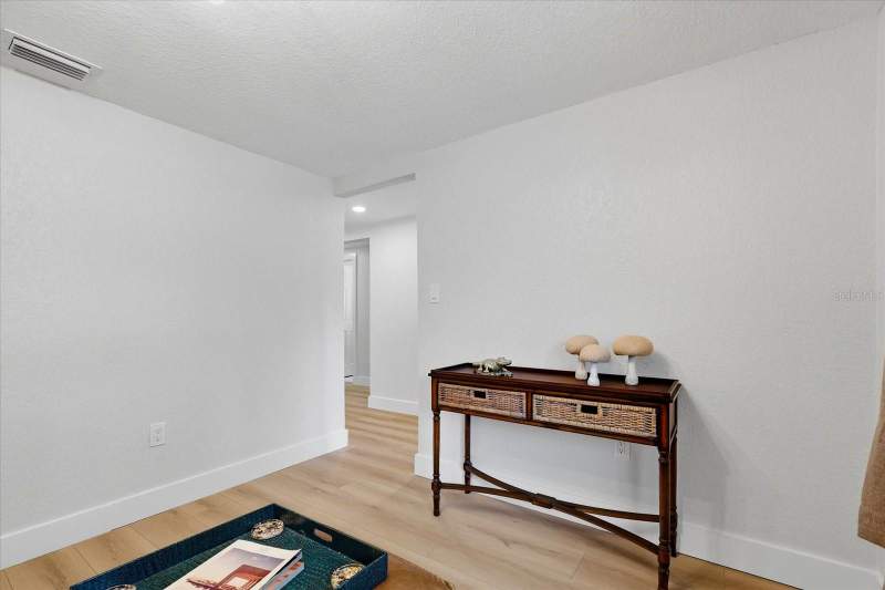 3 bedroom Single Family Residence at 12021 107TH COURT, ORANGEWOOD HIGHLANDS 1ST ADD, LARGO — photo 5