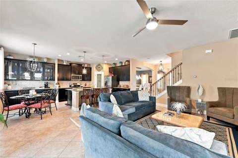 11156 Spring Point Circle, Riverview FL - photo 10 of 54
