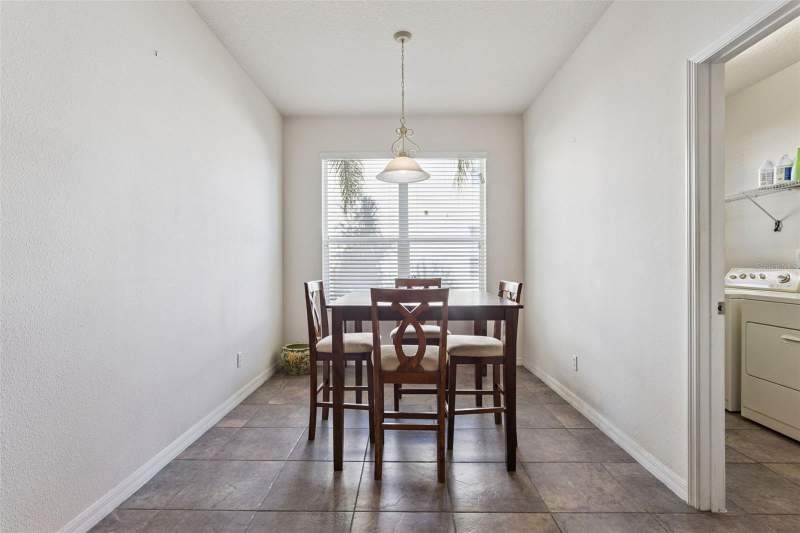 4 bedroom Single Family Residence at 30337 Gidran Terrace, Sullivan Ranch Sub, Mount Dora — photo 5