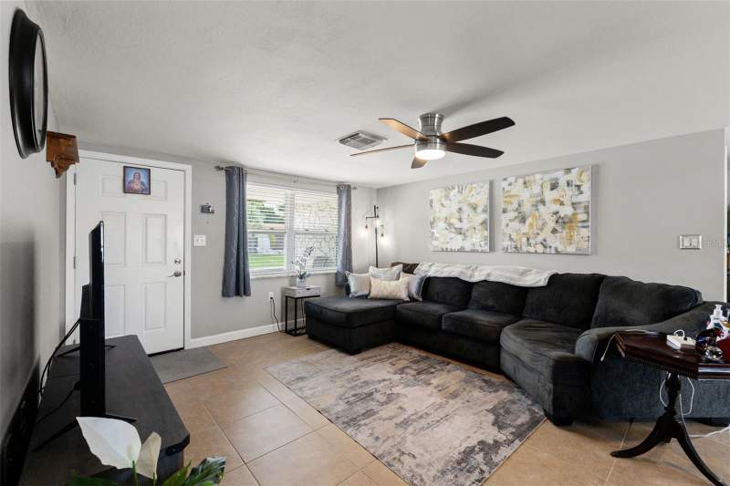 3 bedroom Single Family Residence at 9135 Hermitage Lane, Regency Park, Port Richey — photo 4