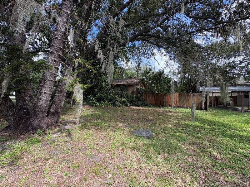 3 bedroom Single Family Residence at 102 13th Street, Ruskin Colony Farms, Ruskin — photo 3