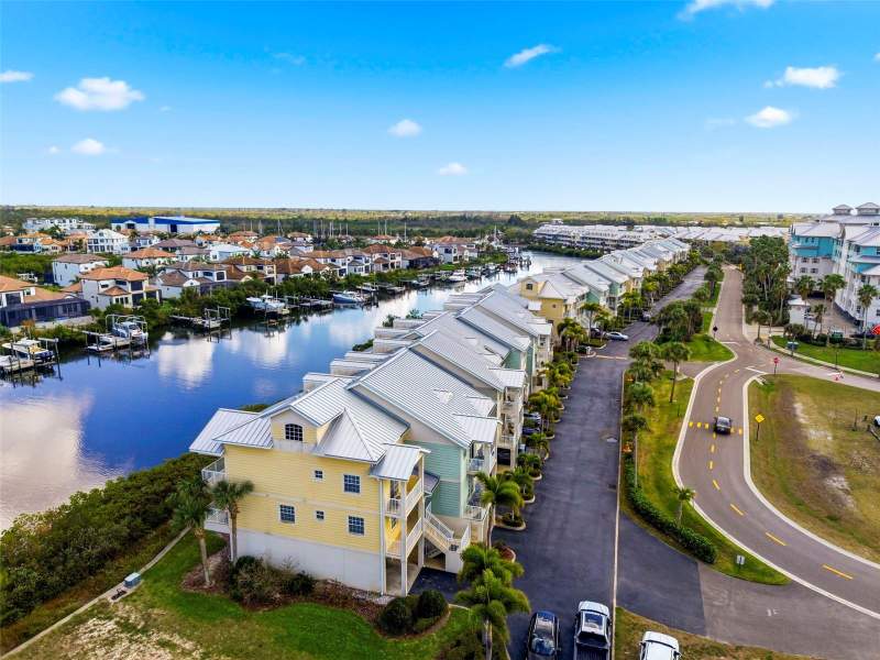 3 bedroom Townhouse at 609 Bahia Beach Boulevard, Bahia Beach Twnhms Ph 1A, Ruskin — photo 4