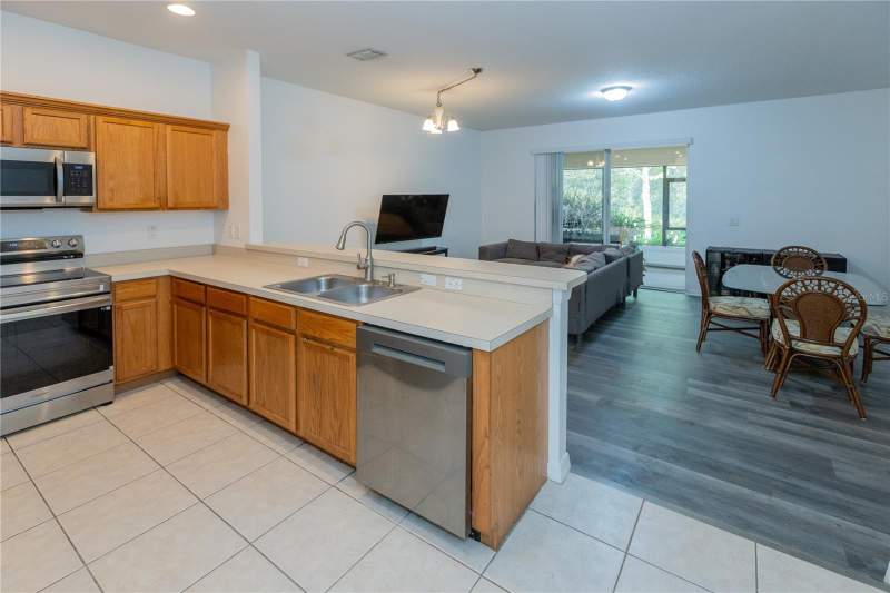 3 bedroom Townhouse at 2852 Tanzanite Terrace, Emerald Lake, Kissimmee — photo 3
