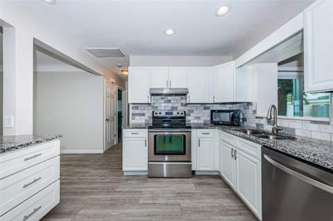 4460 33rd Avenue, St Petersburg FL - photo 6 of 6