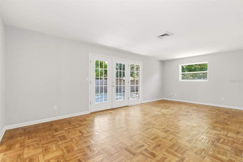 3 bedroom Single Family Residence at 511 Oxford Court, Crystal Lake Terrace, Orlando — photo 5