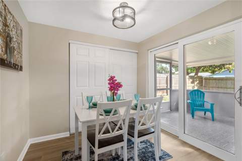 9406 Glenrosa Court, Tampa FL - photo 6 of 6