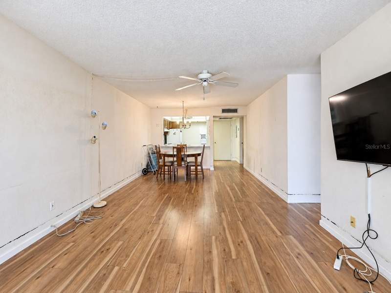 2 bedroom Condominium at 14130 Rosemary Lane #3316, Lakeview Of Largo, Largo — photo 4