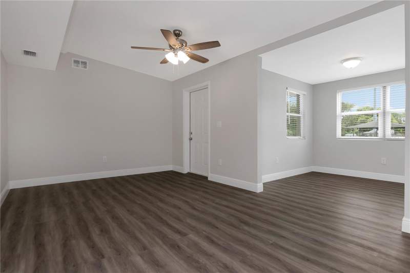 3 bedroom Single Family Residence at 2216 E 109th Avenue, Sherwood Heights Unit 1, Tampa — photo 5
