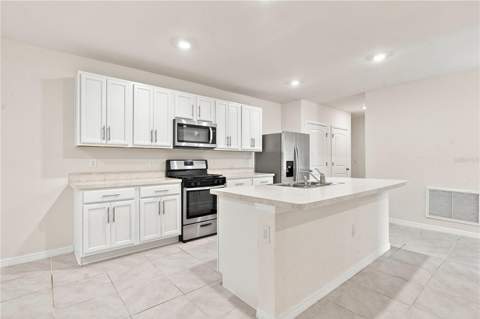 20043 Royal Tern Court, Leesburg FL - photo 13 of 55