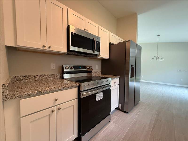 3 bedroom Single Family Residence at 13 Locust Run, Silver Springs Shores Unit 34, Ocala — photo 3