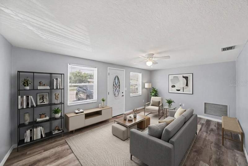 3 bedroom Single Family Residence at 3421 Rock Royal Drive, Beacon Square, Holiday — photo 2