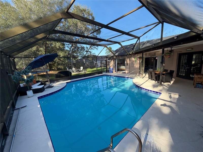3 bedroom Single Family Residence at 8334 Colma Street, Spring Hill, Spring Hill — photo 3