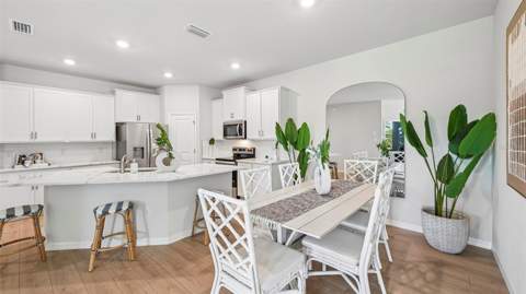 18327 Tavernside Trail, Lakewood Ranch FL - photo 8 of 52