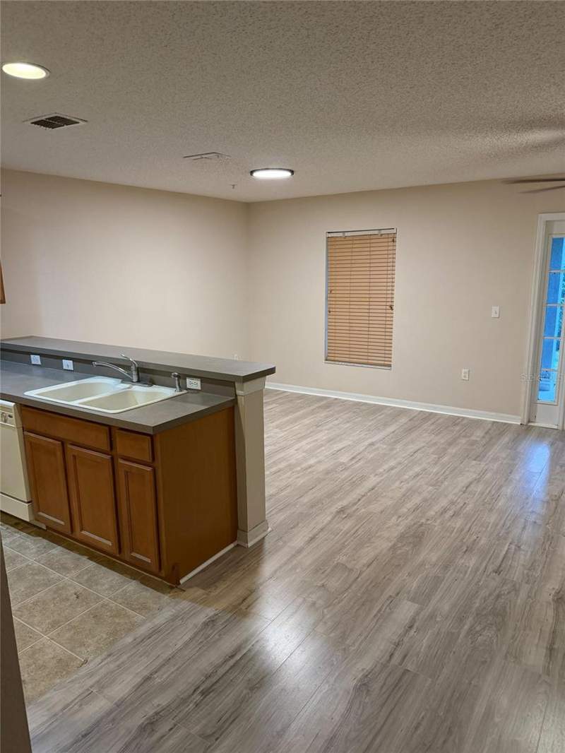 2 bedroom Townhouse at 432 Tradition Lane, Heritage Park Twnhms, Winter Springs — photo 4
