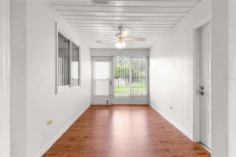 2 bedroom Single Family Residence at 8208 SW 108th Lane Road, Oak Run 05, Ocala — photo 5