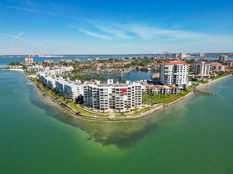 3 bedroom Condominium at 6105 Bahia Del Mar Circle #682, Bahia Vista, St Petersburg — photo 2