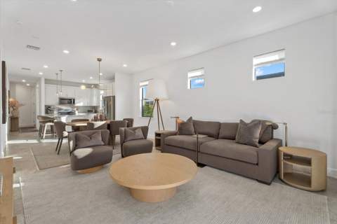 18918 Indian Rock Place, Lakewood Ranch FL - photo 16 of 44