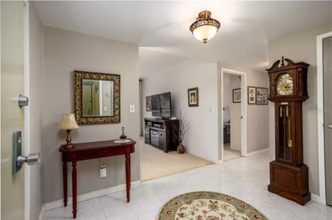 1717 NW 23rd Avenue #2E, Gainesville FL - photo 6 of 6