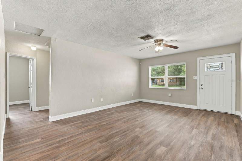 3 bedroom Single Family Residence at 4280 70th Avenue, Boulevard Park 1, Pinellas Park — photo 4