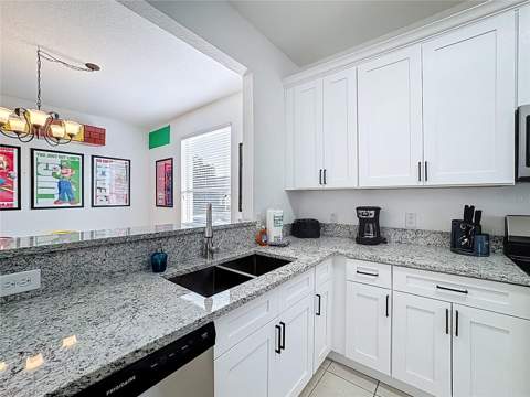 7788 Basnett Circle, Kissimmee FL - photo 8 of 99