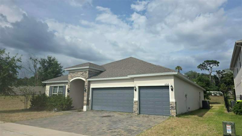 4 bedroom Single Family Residence at 654 AVILA PLACE, TALICHET AT VENEZIA NORTH, HOWEY IN THE HILLS — photo 3