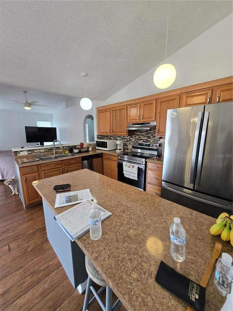 3 bedroom Single Family Residence at 804 Carrousel Lane, Poinciana Village 5 Nbhd 1, Kissimmee — photo 5