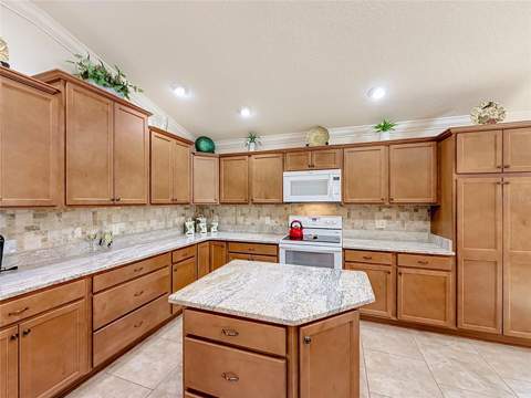 1068 Becker Avenue, The Villages FL - photo 12 of 53