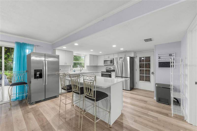 5 bedroom Single Family Residence at 1413 SE 36th Avenue, Crestwood 01, Ocala — photo 4